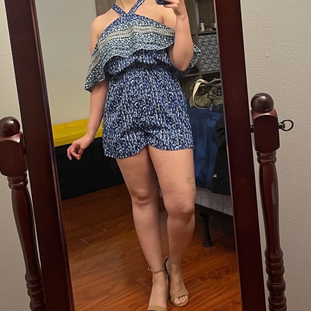 NWT-Blue Aztec Romper Women’s Petite Sz 2